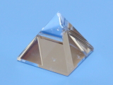 天然水晶ピラミッド(24mmＡ)